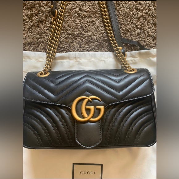 Gucci GG Marmont Small Shoulder Bag Matelassé - Picture 3 of 11